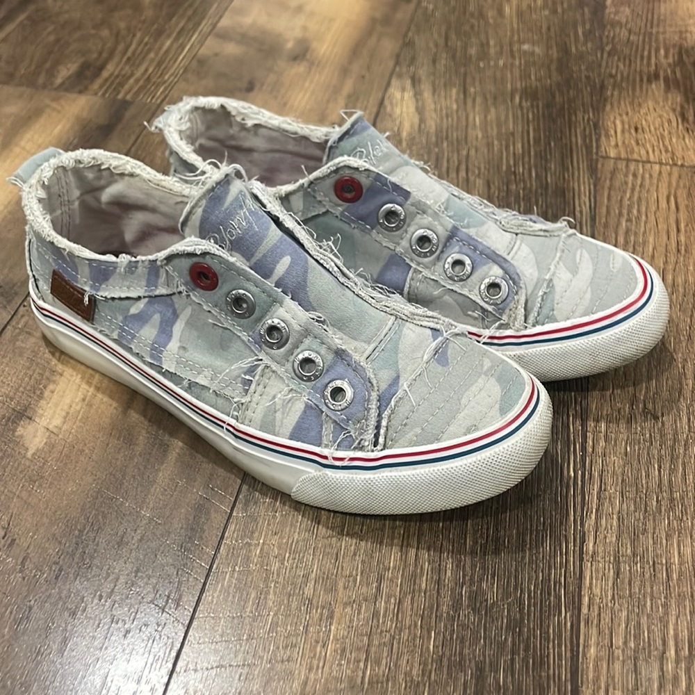 Blowfish play camo sneaker
